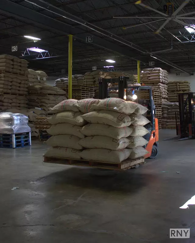 The holidays are fast approaching! To guide your coffee and tea shipping plans, we’d like to alert you to upcoming closures that may affect when you place your orders. Link in bio for all order deadlines & trucker closures🚚⁠
⁠
Happy Holidays!